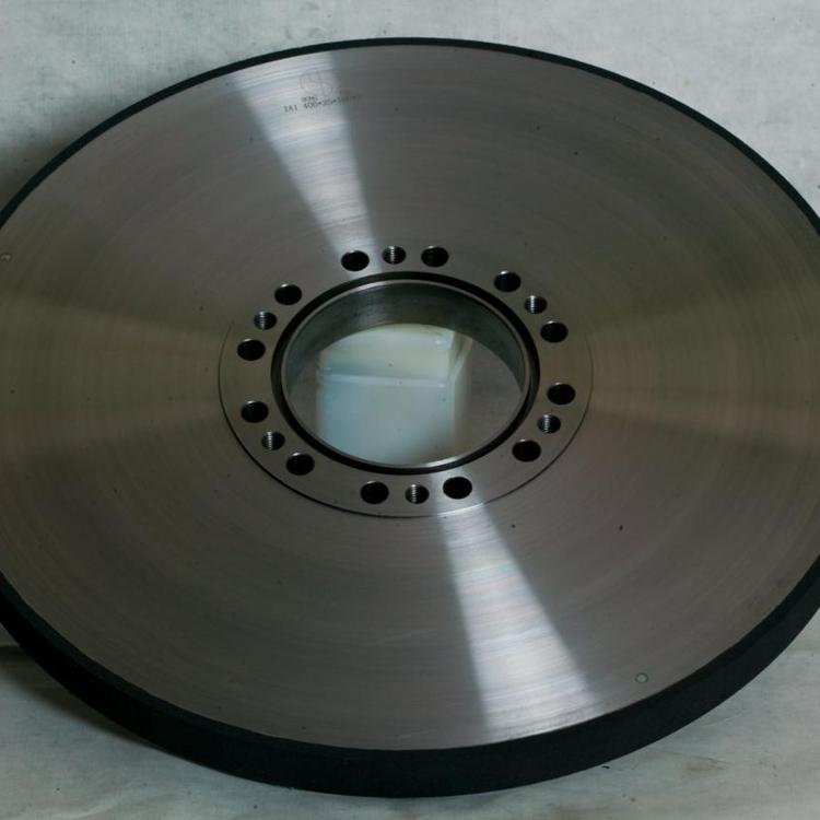 What is a diamond cutting disc used for?