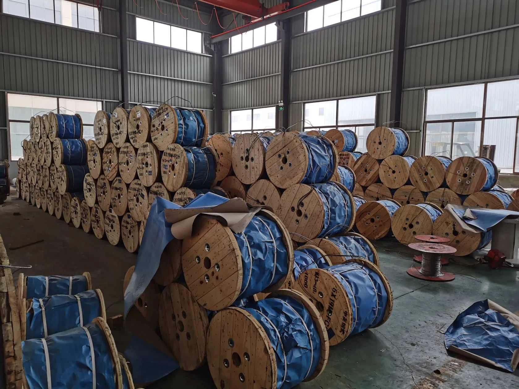 6*19+FC API, DIN, Atms, GB Diameter 14mm Length 150m Smooth Steel Wire Rope for Port Loading Lifting Hoisting and Derrick Tower Crane on Sale 10% off