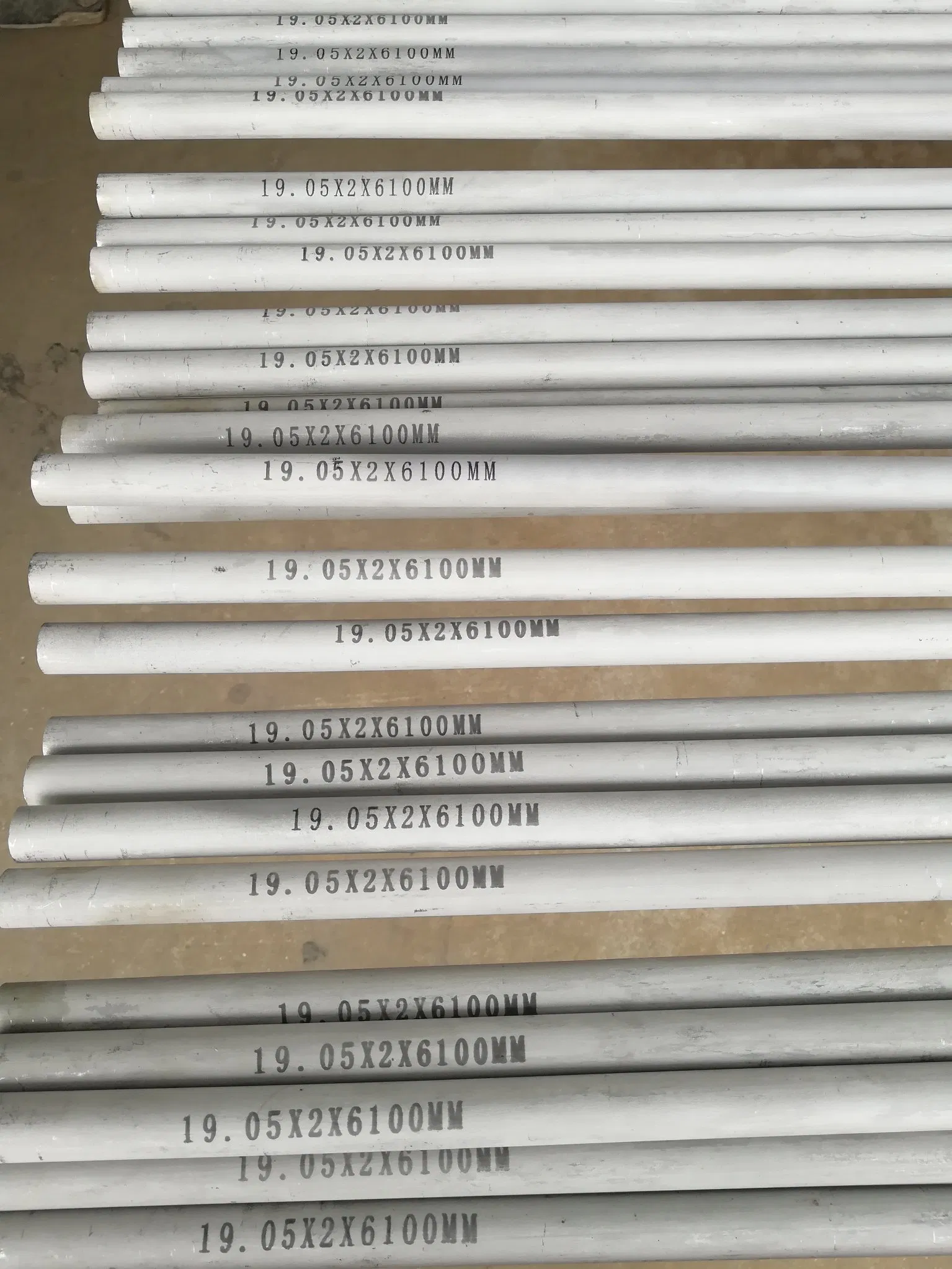 ASTM A269 Tp316L 19.05X2X6100mm Stainless Steel Seamless Tube/Pipe
